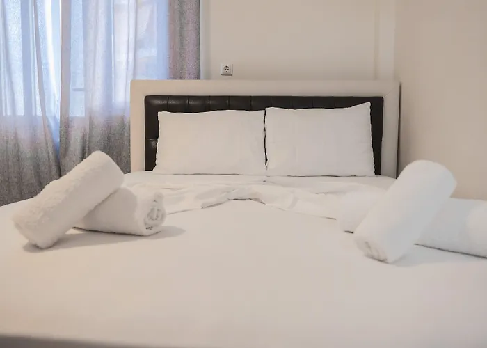 Fori's Hotel *